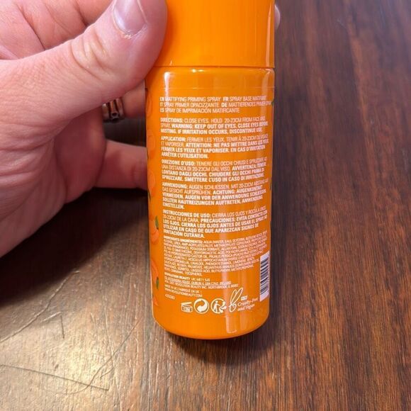 Revolution Skincare Facial Mask + Makeup Remover + Primer Spray + Glow Mist - Picture 3 of 9